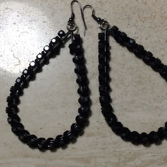 Black Jeweled Earrings - Picture 2 of 3